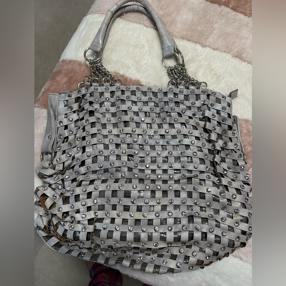 Gray purse with rhinestones